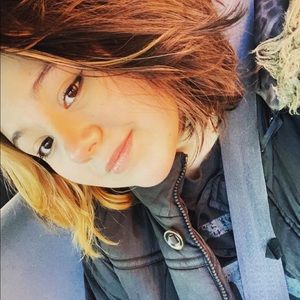 Meet your Posher, Jasmine